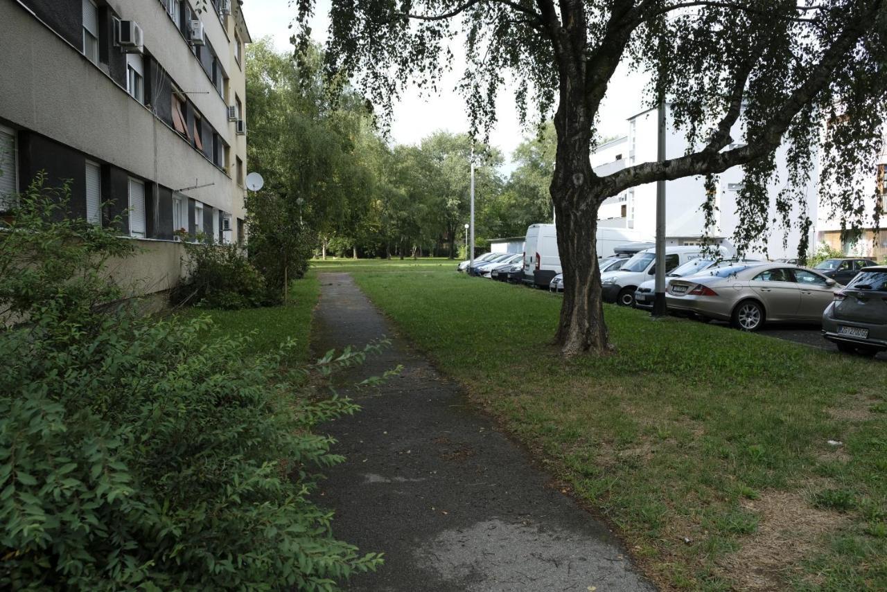 Vila Velebita, Sweet Cozy Appartement :) Zagreb Dış mekan fotoğraf
